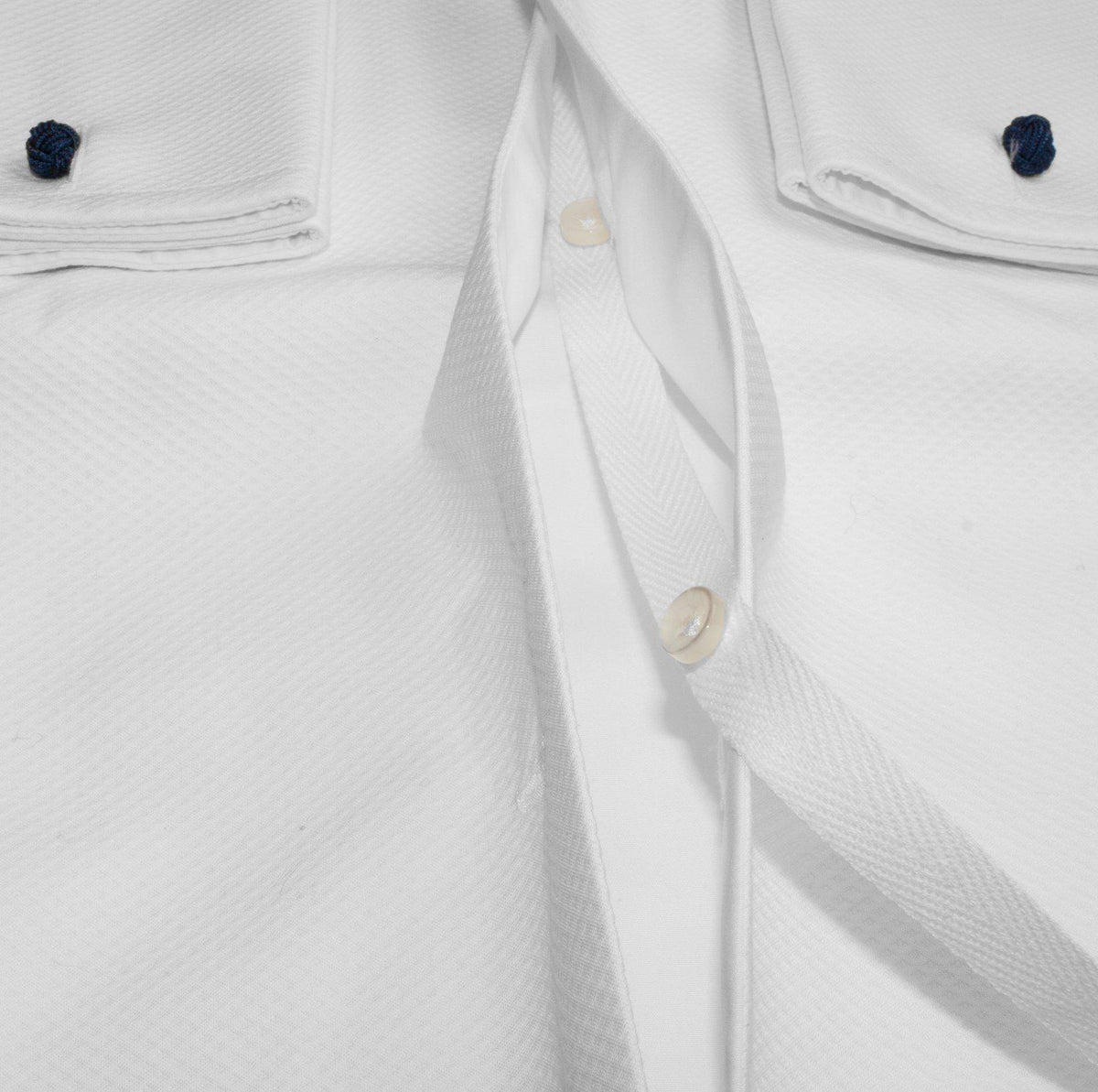 Marcella-Smokinghemd mit Haifischkragen-Emanuel Berg-Conrad Hasselbach Shoes & Garment