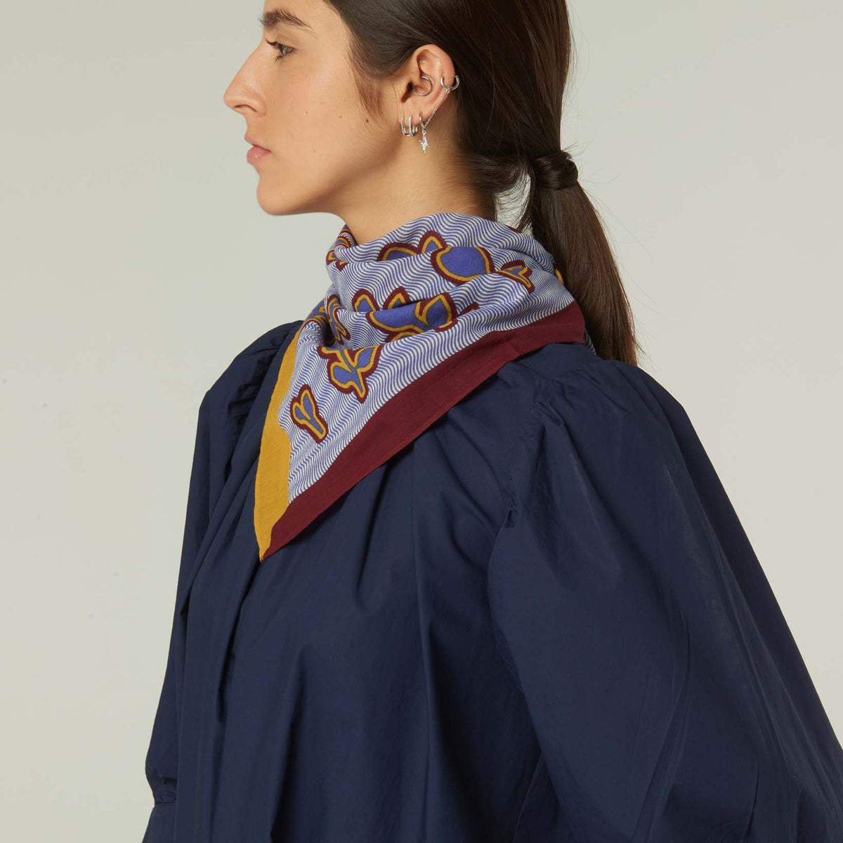 Scarf 654-Moismont-Conrad Hasselbach Shoes & Garment